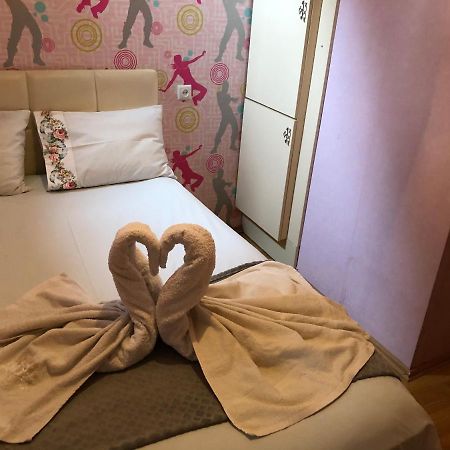 ホテル Aparment On Nano ティビリシ エクステリア 写真