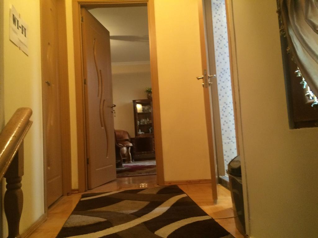 ホテル Aparment On Nano ティビリシ エクステリア 写真